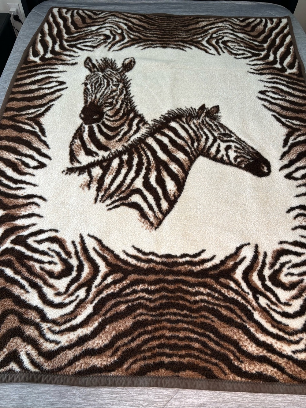 Vintage Ibena Dolan Relax Zebra Safari Black White Blanket Acrylic Blend 50”x70”